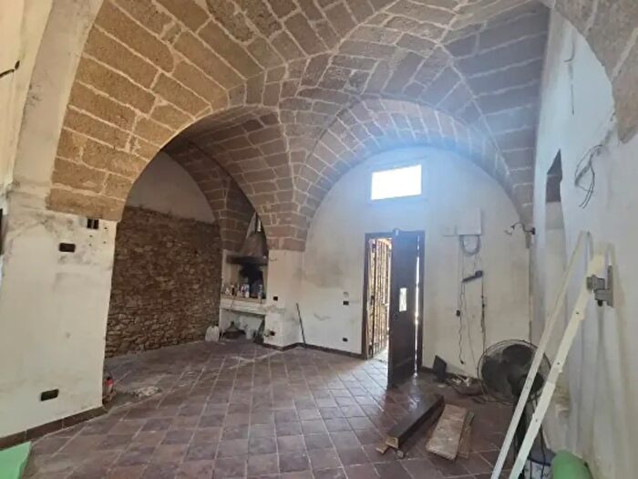 Casa quadrilocale in vendita in Strada Vicinale Colline, Alezio