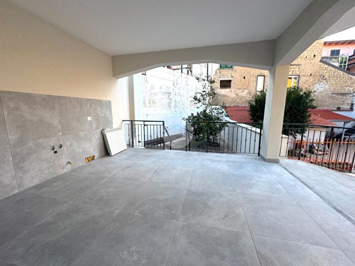 Appartamento trilocale in vendita in Vico Plebiscito, Marano Di Napoli