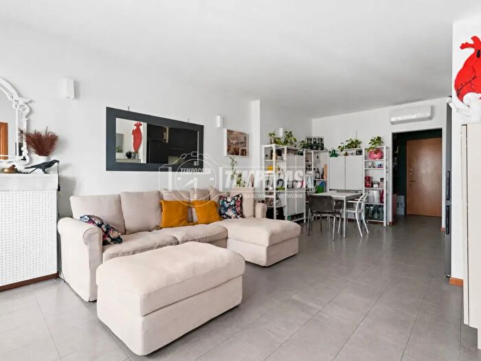 Appartamento trilocale in vendita in Milano