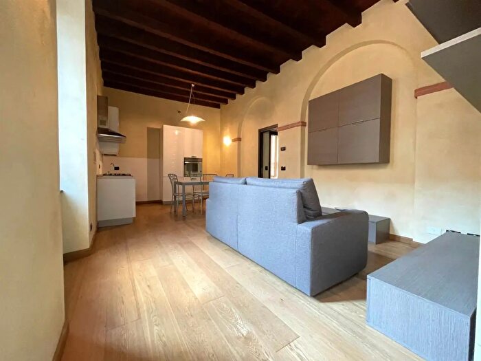 Appartamento trilocale in affitto in Mantova