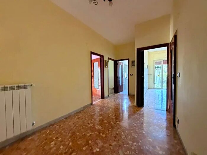 Appartamento trilocale in affitto in Via Vicinale Trencia, Napoli