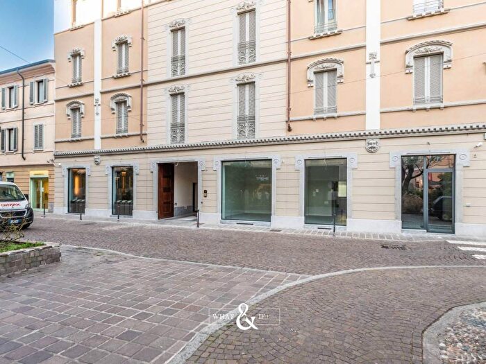 Case in Vendita e in Affitto - 2