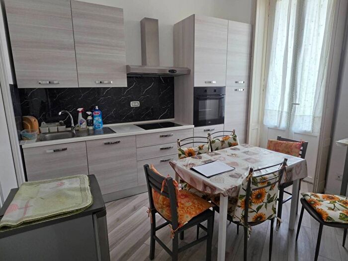Appartamento bilocale in affitto in Via Oslavia, Sesto Marelli, Sesto San Giovanni
