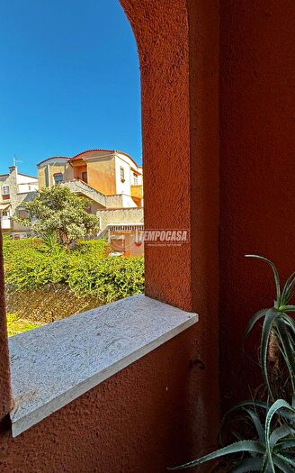 Appartamento trilocale in vendita in Via dei Giacinti, Cerveteri