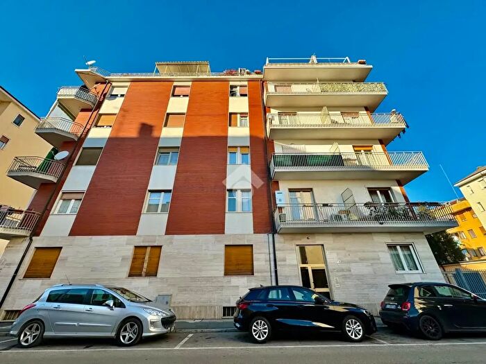Appartamento trilocale in vendita in Via Avigliana, Carmagnola