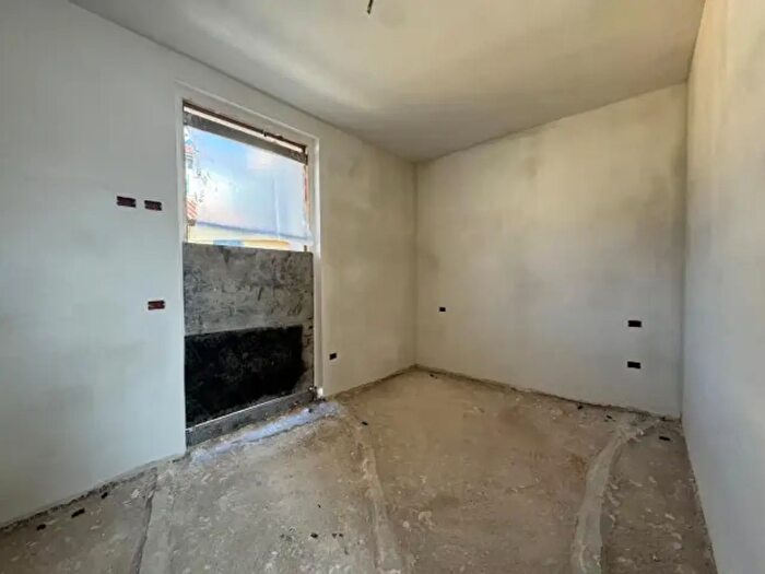 Appartamento bilocale in vendita in Via Marzo, Arluno