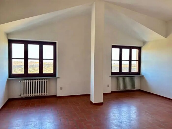 Appartamento quadrilocale in vendita in Via Dino Buffa, Campiglione Fenile