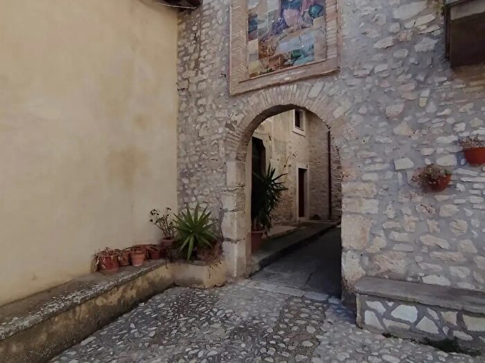 Casa bilocale in vendita in Bonacquisto, Arrone