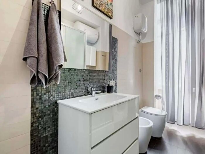 Appartamento monolocale in affitto in Via Taranto, Roma