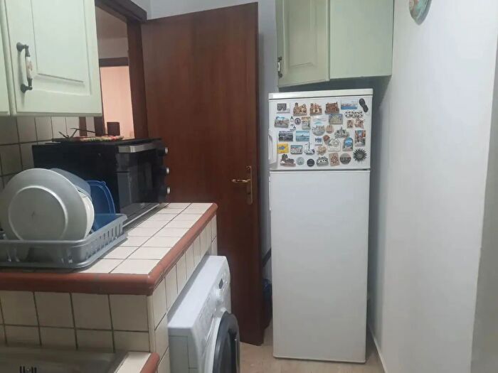 Appartamento trilocale in vendita in Via Catania, Palermo