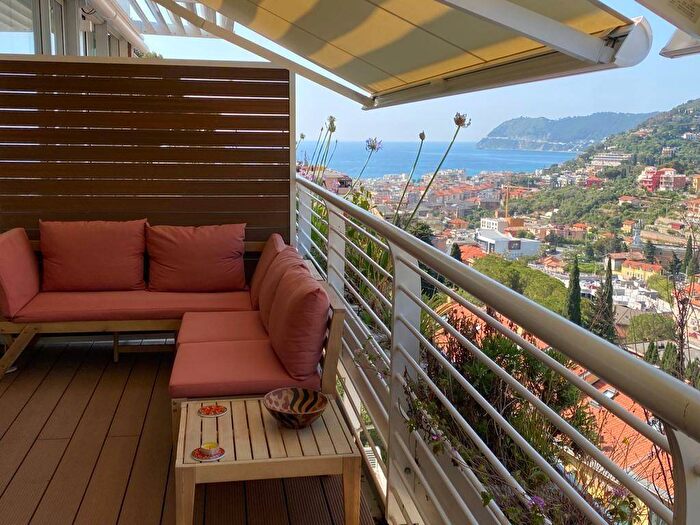 Appartamento bilocale in affitto in VIA ADELASIA, Via Roma Borgo Barusso, Alassio