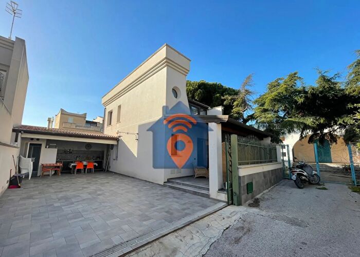 Casa quadrilocale in vendita in Via Persefone Castelvetrano, Castelvetrano