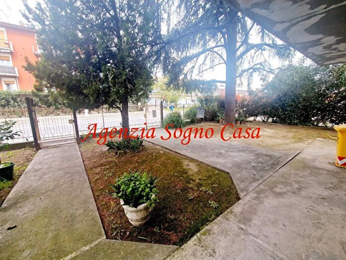 Appartamento quadrilocale in vendita in Zona Foro Boario Forli ForliCesena, Forli