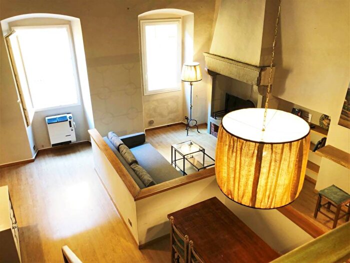 Appartamento bilocale in affitto in Via dei Barbadori, Ponte Vecchio Pitti, Firenze