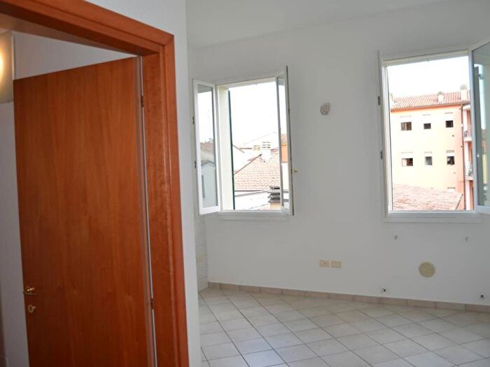 Appartamento bilocale in affitto in Corso Giuseppe Garibaldi, Lugo