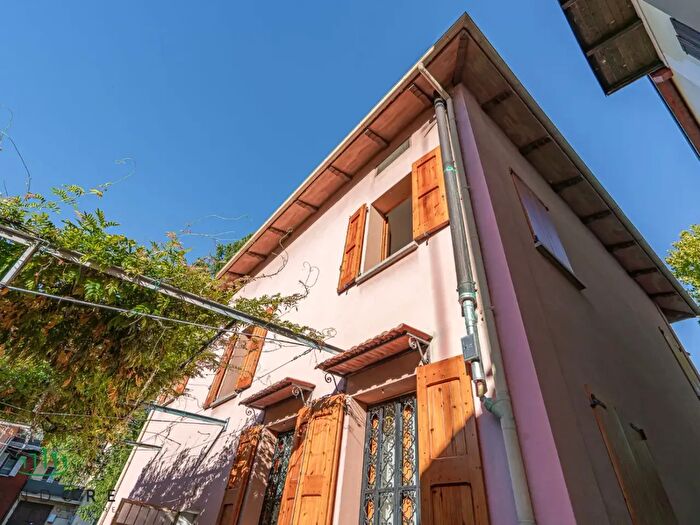 Casa con 6 locali in vendita in Via Gesso, Zola Predosa