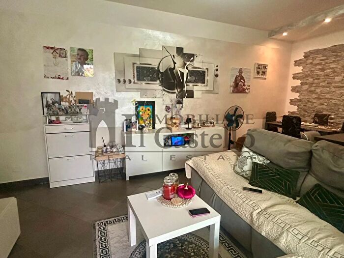 Appartamento trilocale in vendita in Via Fratelli Rosselli, Castiglione Del Lago