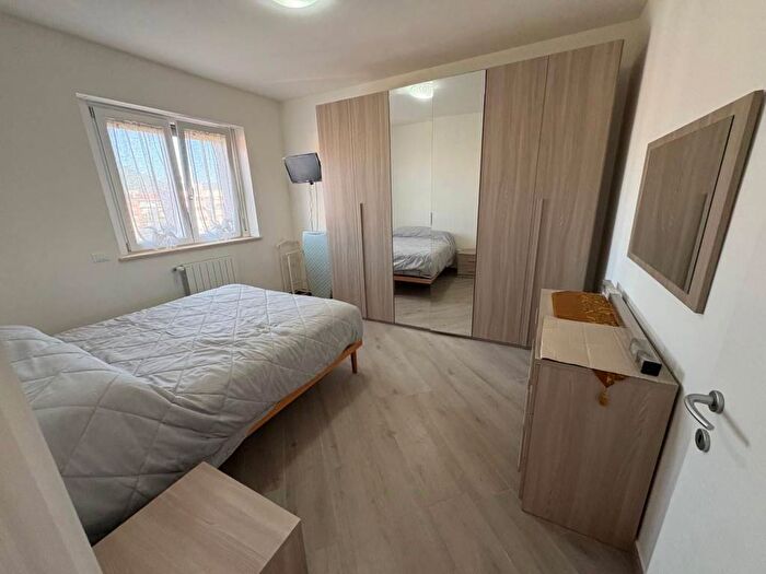 Appartamento trilocale in affitto in Santa Barbara, Viterbo
