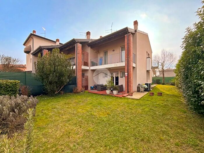 Casa con 5 locali in vendita in Via John Fitzerald Kennedy, Zevio