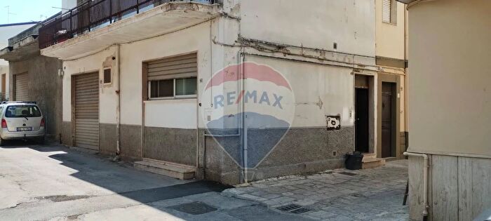 Casa quadrilocale in vendita in Via Lucarelli, Cassano Delle Murge