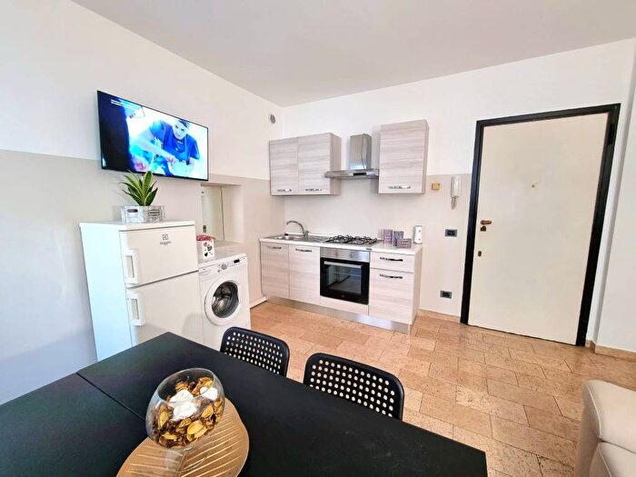 Appartamento bilocale in affitto in Via Broseta, Centro, Bergamo