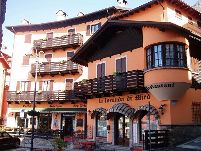 Appartamento bilocale in affitto in Piazza Garibaldi, Centro, Barzio