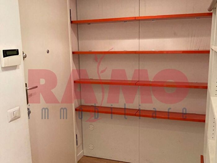 Appartamento trilocale in affitto in Via degli Scipioni, Morgagni, Milano