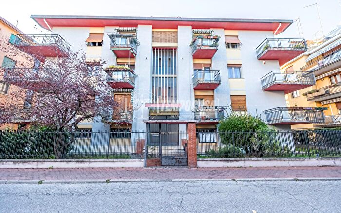 Appartamento quadrilocale in vendita in Via Servi di Maria, Venezia