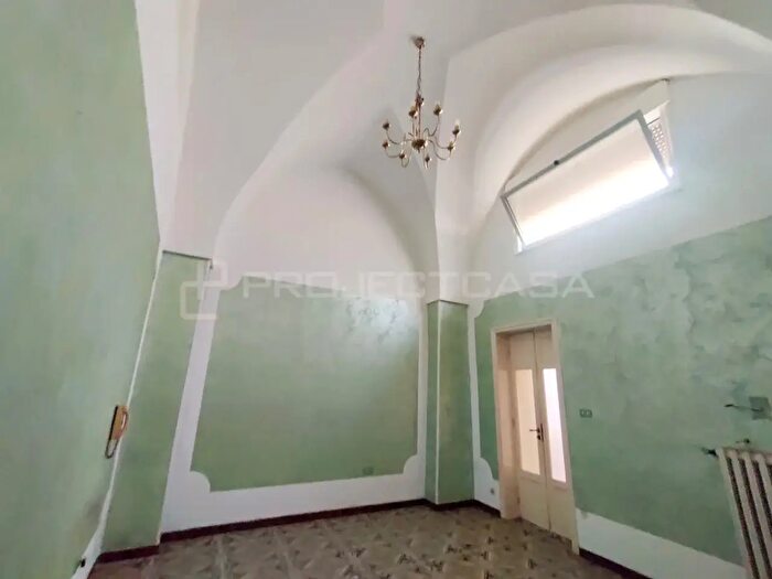 Casa quadrilocale in vendita in Piazza Cattedrale, Soleto