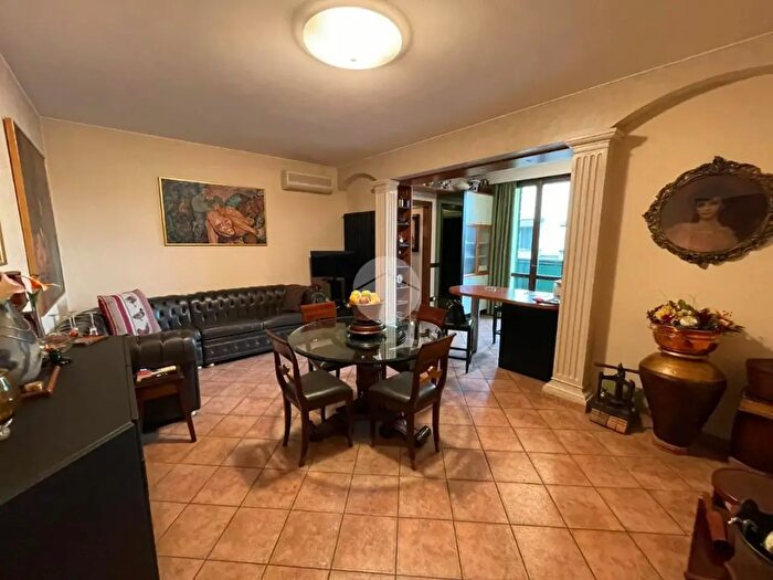 Appartamento trilocale in vendita in Via Guastalla, San Giorgio Bigarello