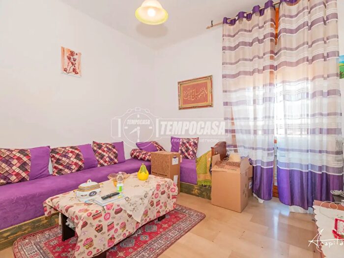 Appartamento trilocale in vendita in Via Fratelli Rosselli, Modena