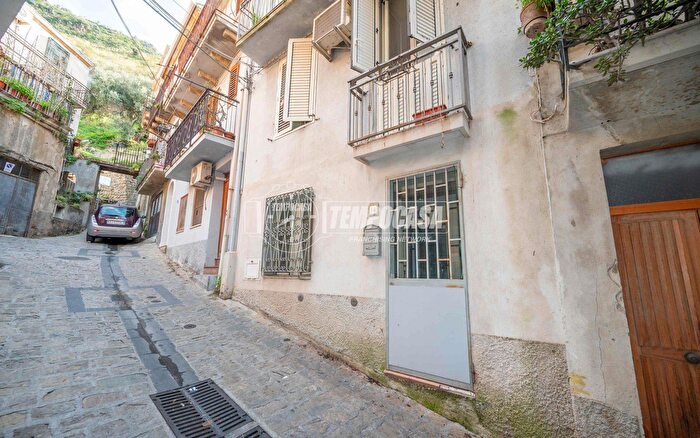 Casa trilocale in vendita in Strada Provinciale, Messina