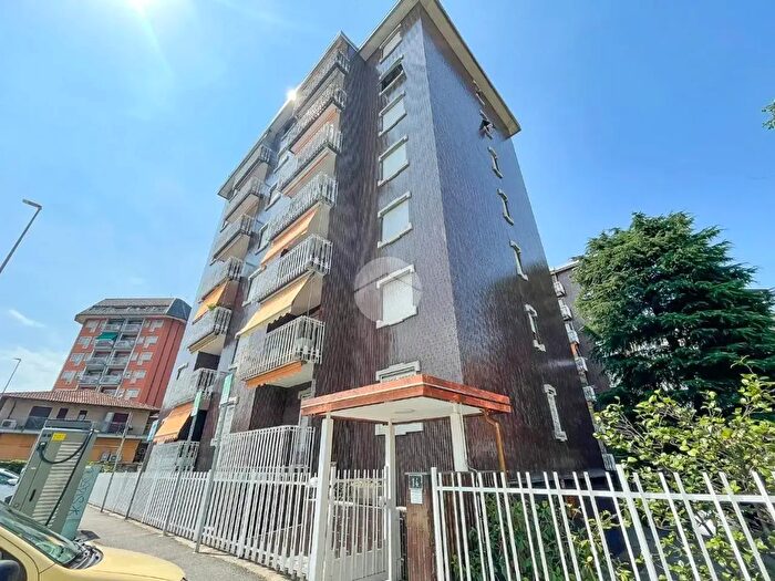 Appartamento trilocale in affitto in Viale G Marconi, Cusano Milanino