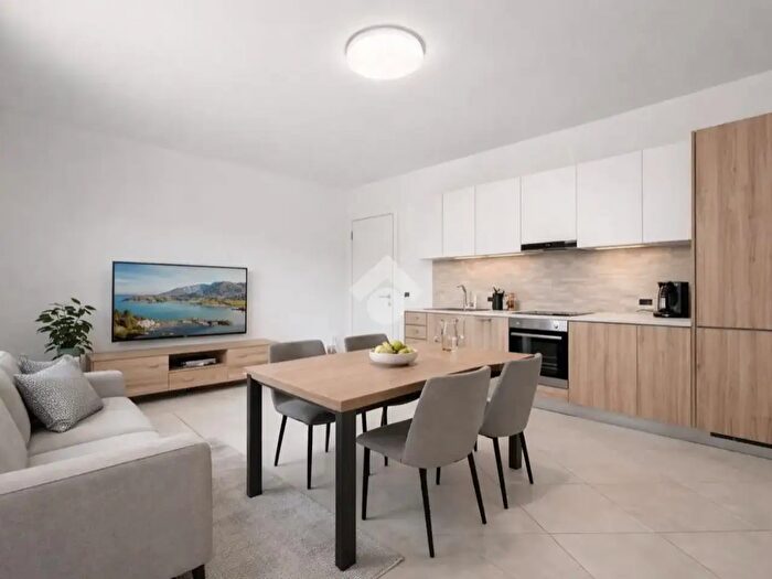 Casa bilocale in vendita in Via Druento, Val Della Torre