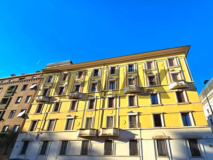 Appartamento bilocale in vendita in Via Soperga, Milano