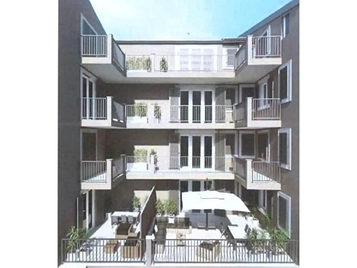 Appartamento trilocale in vendita in Via Carmine Guadagno, Pomigliano DArco