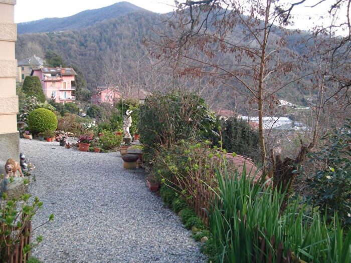 Appartamento quadrilocale in affitto in Via Francesco Pedemonte, Pedemonte, Serra Riccò