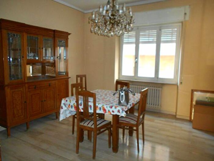 Appartamento con 5 locali in vendita in Via Antonio Gramsci, Jesi