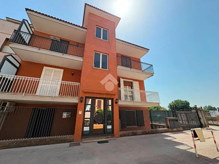 Appartamento quadrilocale in vendita in Via Fratelli Rosselli, Caivano