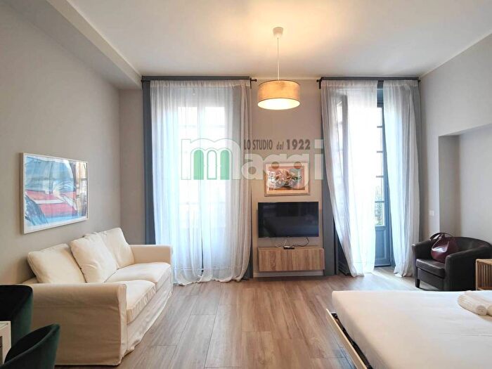 Appartamento monolocale in affitto in Via Pantano, Missori, Milano