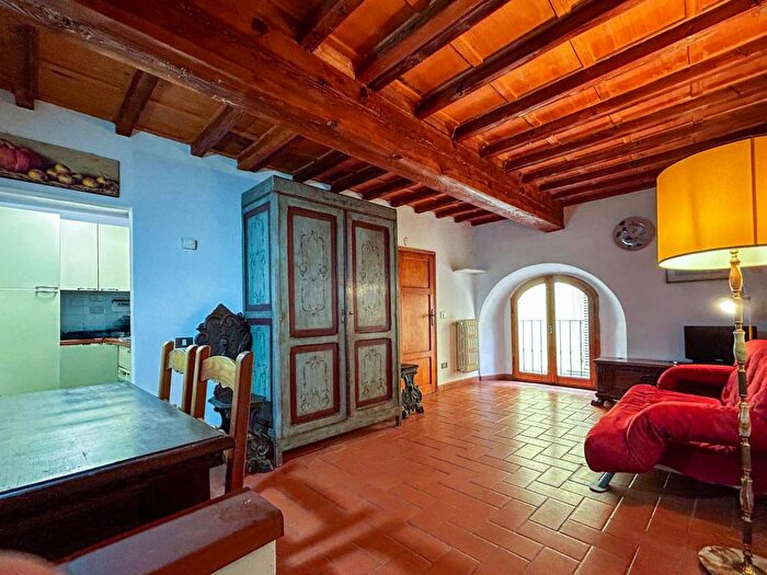 Appartamento monolocale in affitto in Piazza dei Peruzzi, Signoria Uffizi, Firenze