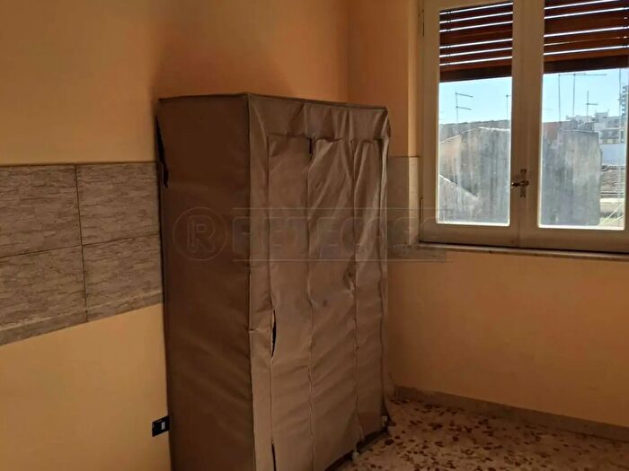 Appartamento con 5 locali in vendita in Via Piave, Siracusa
