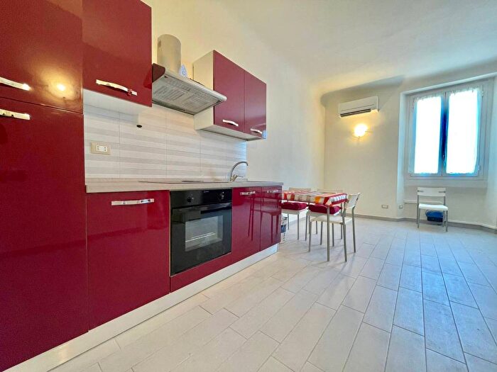 Appartamento monolocale in affitto in Via Giuseppe Meda, Ascanio Sforza, Milano