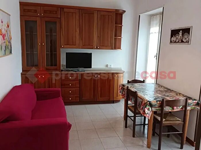 Appartamento trilocale in affitto in Via della Carderia, Pinerolo