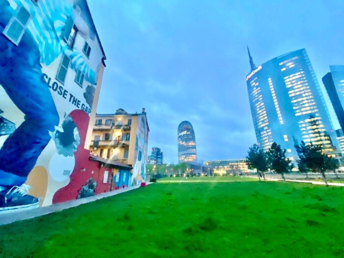 Appartamento bilocale in affitto in Via Gaetano De Castillia, Isola, Milano