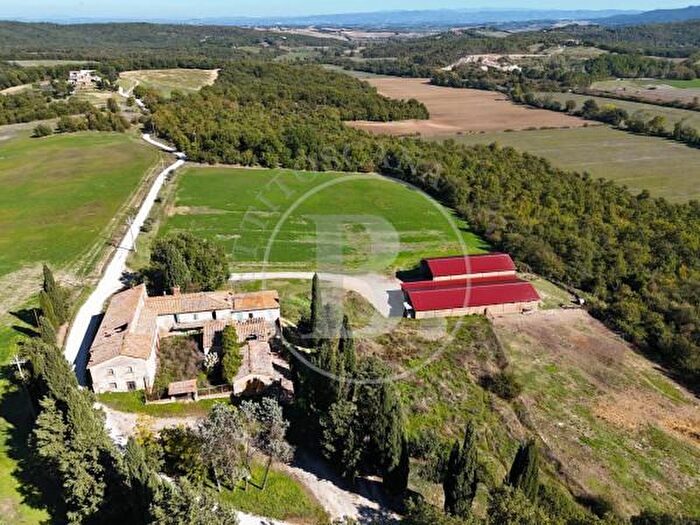 Casa con 6 locali in vendita in Località Podere Casetta, Casole DElsa