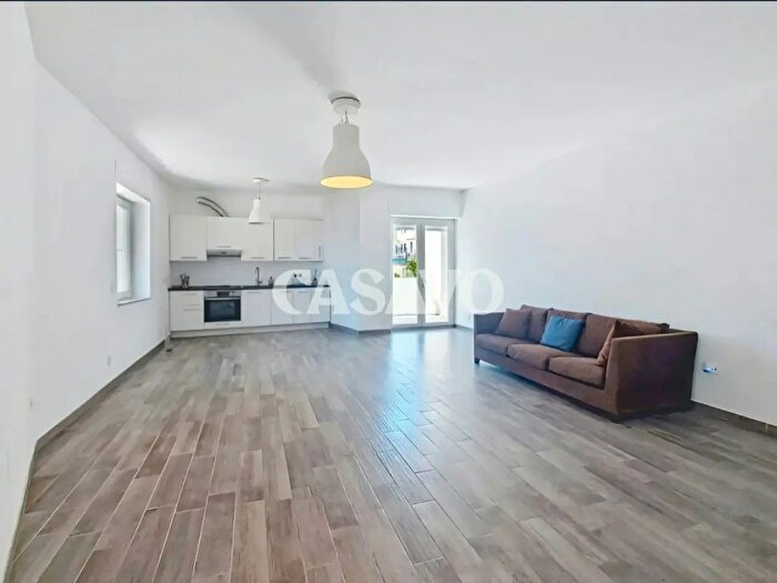 Appartamento trilocale in vendita in Via dei Lauri, San Benedetto Del Tronto