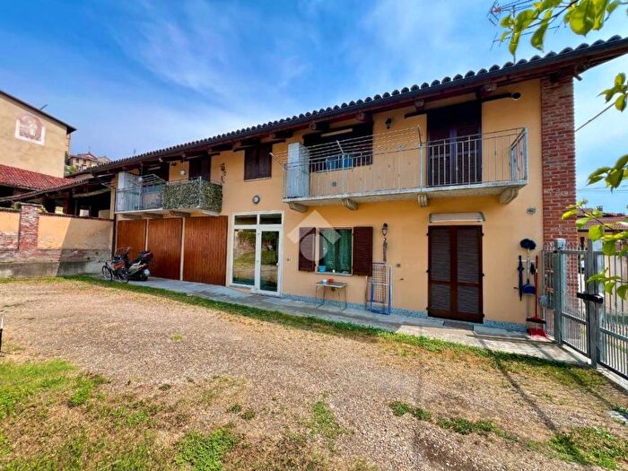 Appartamento bilocale in affitto in Via Pescarmona, Centro, Castelnuovo Don Bosco