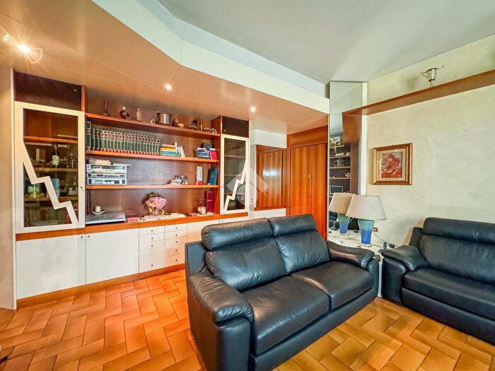 Appartamento quadrilocale in vendita in Via Torino, Pontedera