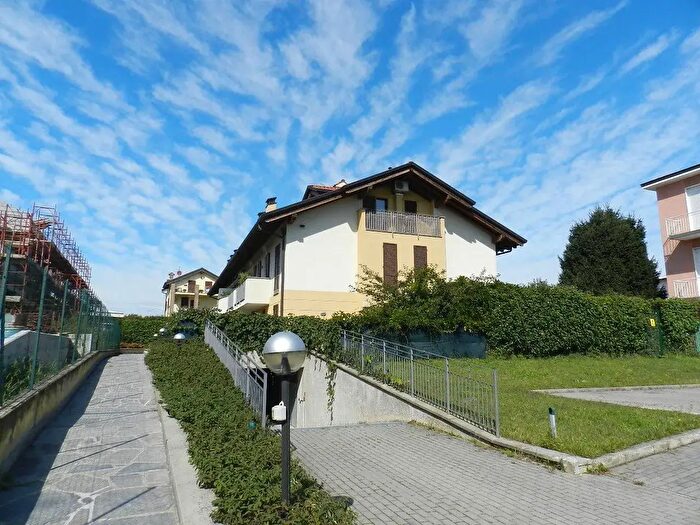 Appartamento monolocale in vendita in Via Torino, Bernareggio